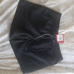 Womens Medium NWT The North Face Black Short